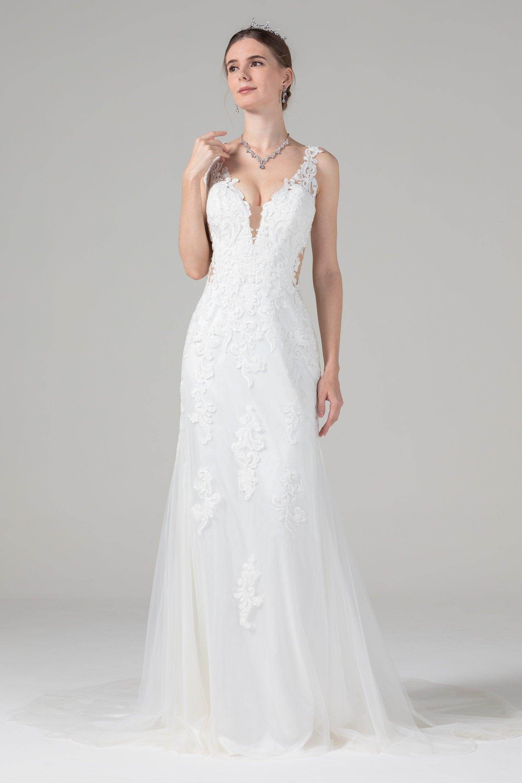 Fit-and-Flare Court Train Tulle Lace Wedding Dress CW2589 - COCOMELODY